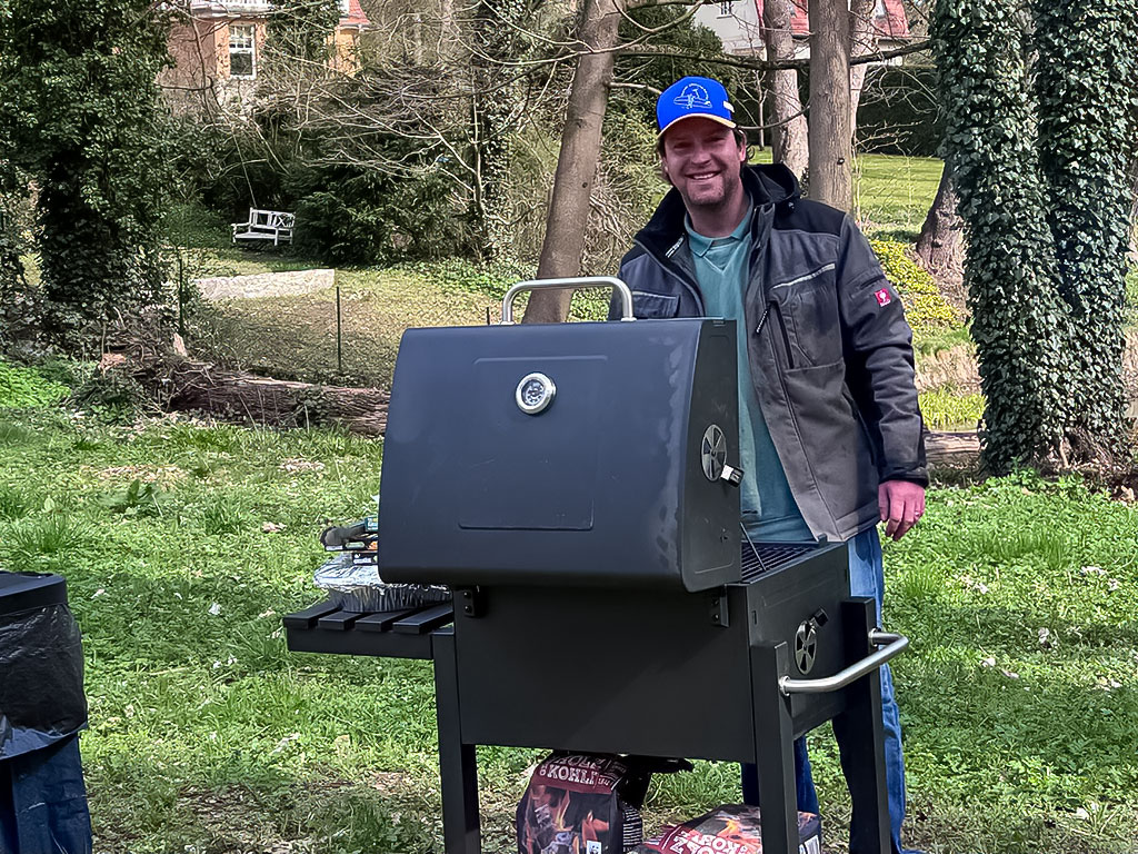 Wilhelmshorst putzt sich - Der Grillmeister